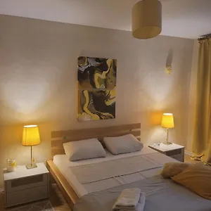 Sunflower Near Airport & Railway Station & Center City! Киев